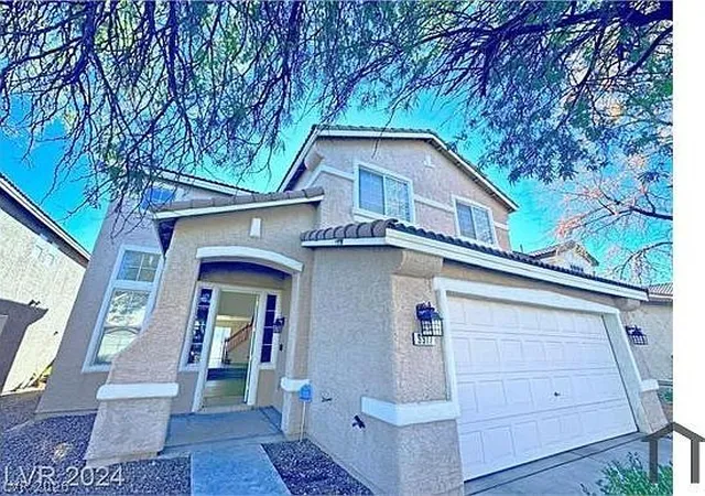 Photo 1 of Single family home for sale at 9917 Cyn Peak Dr, Las Vegas, NV 89147 | MLS# 2754818 | Listing updated on 2026-08-26