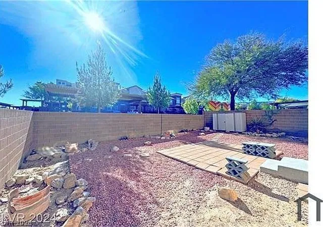 Photo 4 of Single family home for sale at 9917 Cyn Peak Dr, Las Vegas, NV 89147 | MLS# 2754818 | Listing updated on 2026-08-26