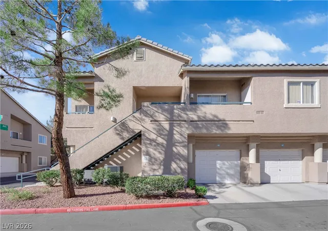 2nd image of 2001 Turquoise Ridge St #202, Las Vegas, NV 89117 | MLS# 2754833