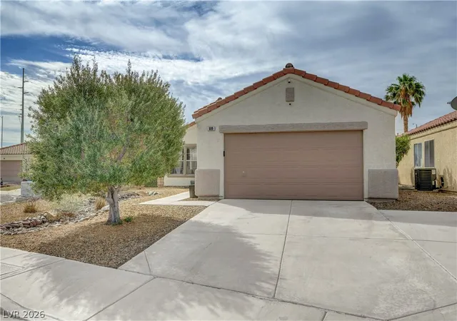Homes for sale in Henderson, NV | 609 Moontide Ct, Henderson, NV 89011 | MLS# 2755609