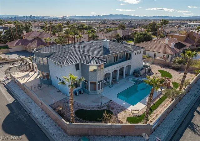 2nd image of 3215 Cliff Sieler Ct, Las Vegas, NV 89117 | MLS# 2755834