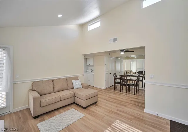 3rd image of 1701 E Katie Ave #8, Las Vegas, NV 89119 | MLS# 2756471