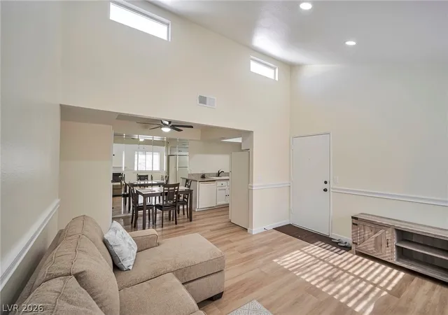 4th image of 1701 E Katie Ave #8, Las Vegas, NV 89119 | MLS# 2756471
