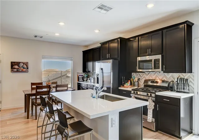 3rd image of 896 Regent Terrace Ln, Las Vegas, NV 89138 | MLS# 2757172