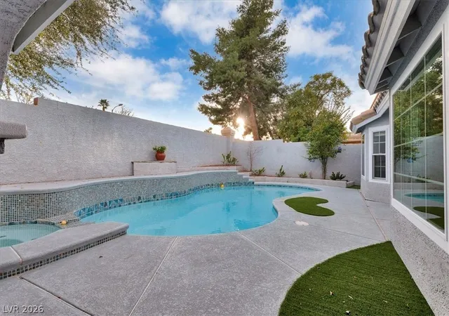 4th image of 2405 Alpine Meadows Ave, Henderson, NV 89074 | MLS# 2756970