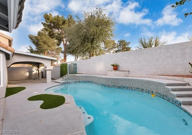 5th image of 2405 Alpine Meadows Ave, Henderson, NV 89074 | MLS# 2756970