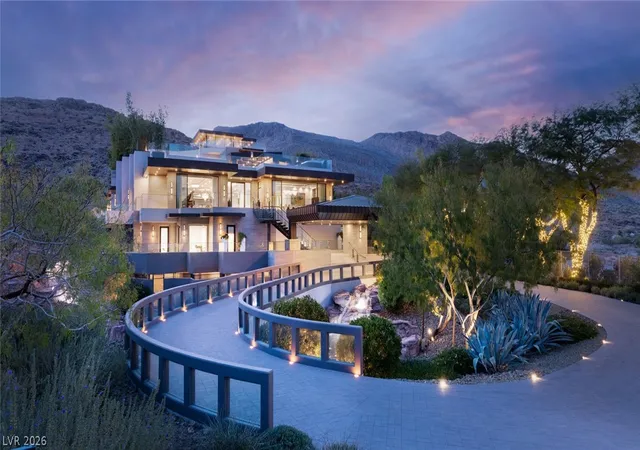Photo 1 of Mansion for sale at 9 Echo Peak Ln, Las Vegas, NV 89135 | MLS# 2755752 | Listing updated on 2026-10-02