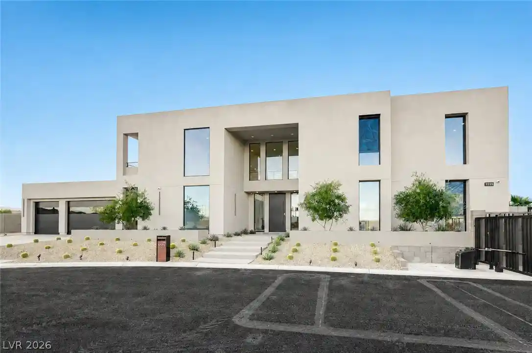 Photo 1 of Single family home for sale at 5555 Teco Ave, Las Vegas, NV 89118 | MLS# 2755979 | Listing updated on 2026-10-15