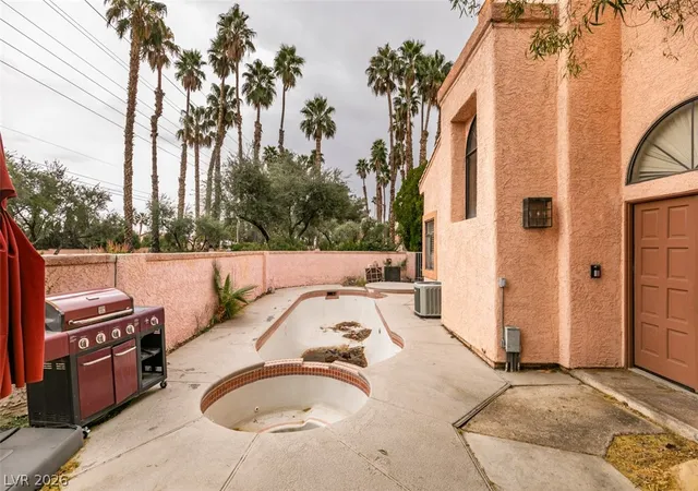 Photo 4 of Single family home for sale at 3202 Brookfield Dr, Las Vegas, NV 89120 | MLS# 2757978 | Listing updated on 2026-09-29