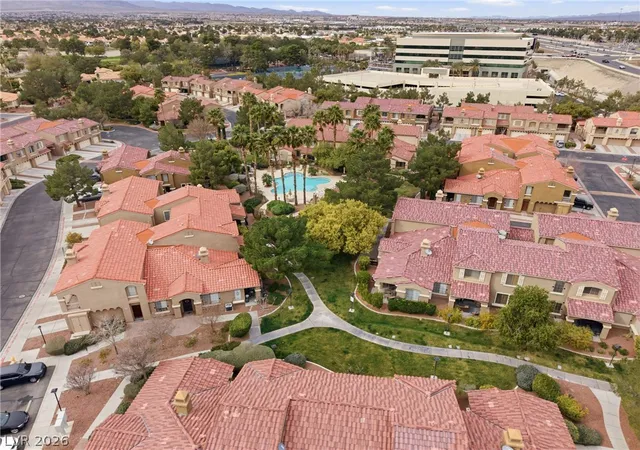 2nd image of 7295 Diamond Cyn Ln, Las Vegas, NV 89149