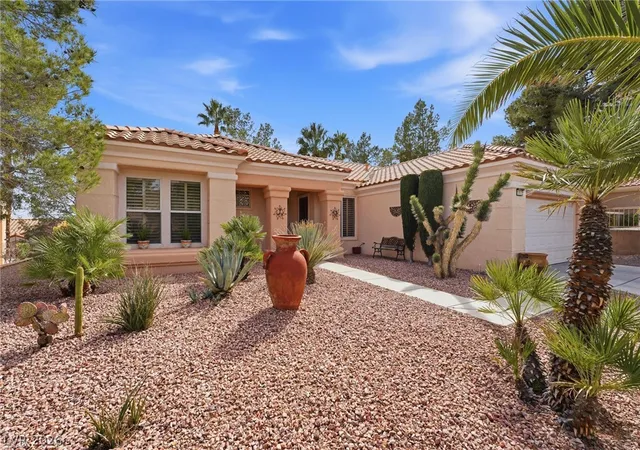 1st image of 10633 Heritage Hills Dr, Las Vegas, NV 89134 | MLS# 2758567