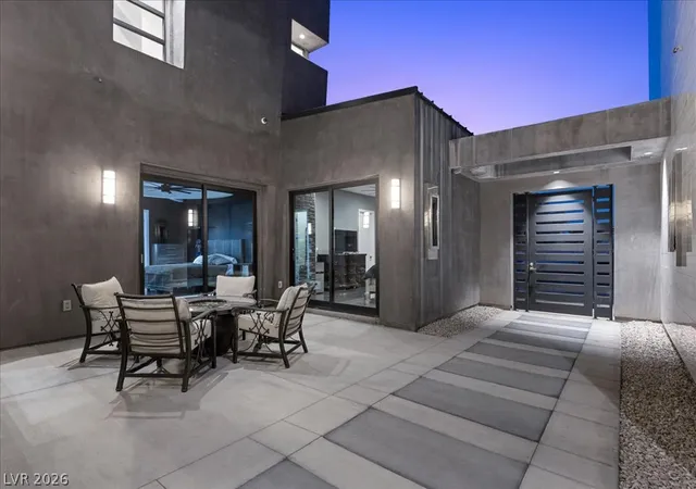 Photo 3 of Mansion for sale at 2839 Edgemont Dr, Henderson, NV 89074 | MLS# 2758735 | Listing updated on 2026-08-04