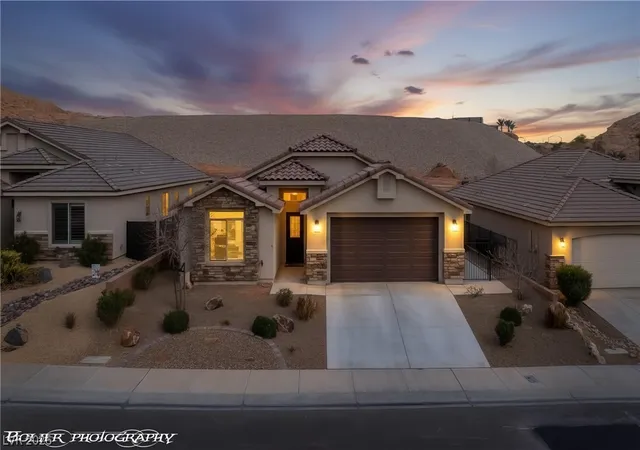 1st image of 921 Shadow Hawk Rdg, Mesquite, NV 89027 | MLS# 2758981