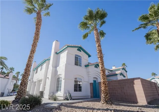 Photo 3 of Sale Pending at 2753 Stargate St, Las Vegas, NV 89108 | MLS# 2759416 | Listing updated on 2026-08-03