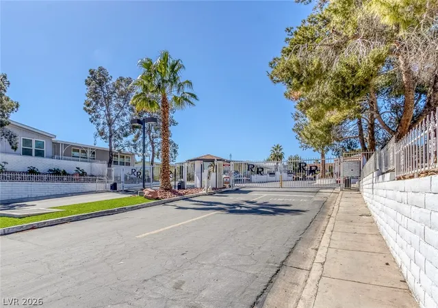 41st image of 5141 Royal Dr, Las Vegas, NV 89103 | MLS# 2759450