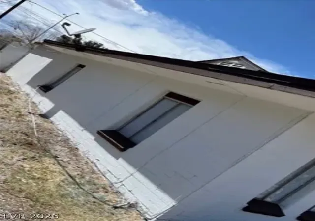 Photo 4 of Single family home for sale at 2417 Saint George St, North Las Vegas, NV 89030 | MLS# 2759892 | Listing updated on 2026-04-15