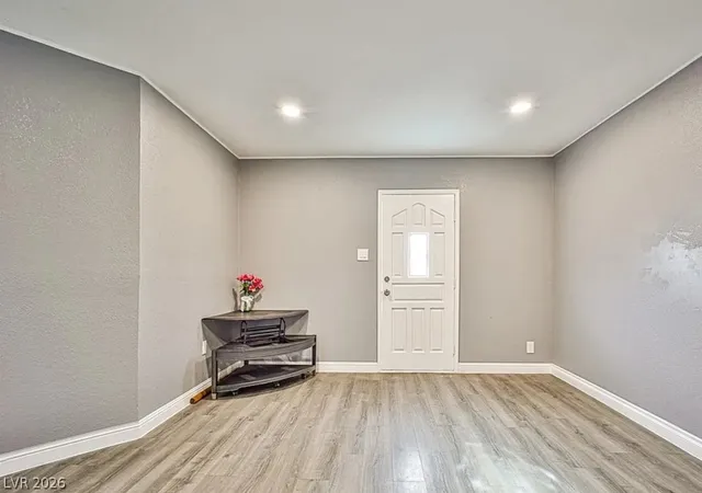 4th image of 15 Washington Wy, Henderson, NV 89015 | MLS# 2760092
