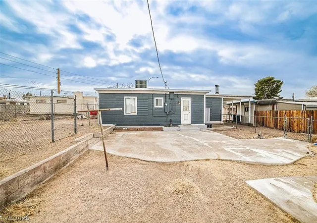 9th image of 15 Washington Wy, Henderson, NV 89015 | MLS# 2760092
