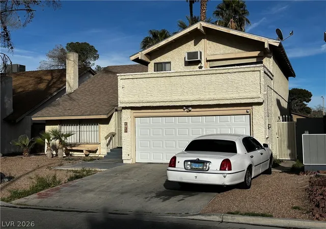 Photo 3 of Single family home for sale at 4738 Mountain Valley Rd, Las Vegas, NV 89121 | MLS# 2760114 | Listing updated on 2026-03-18
