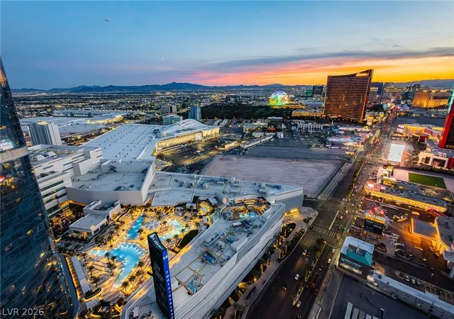 Photo 3 of Condo for sale at 2700 Las Vegas Blvd #4203, Las Vegas, NV 89109 | MLS# 2756934 | Listing updated on 2026-04-17