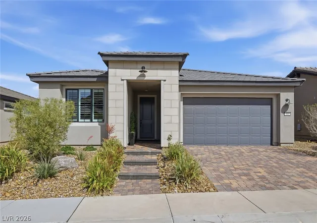 Homes for sale in Henderson, NV | 14 Sun Mirage Ave, Henderson, NV 89011 | MLS# 2760917
