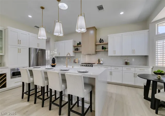Photo 2 of Sale Pending at 10724 Argents Hl Dr, Las Vegas, NV 89134 | MLS# 2761506 | Listing updated on 2026-08-03