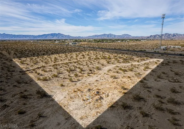 2nd image of 2911 N Nevada Hwy 160, Pahrump, NV 89060 | MLS# 2761123