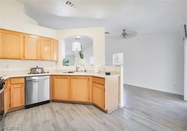 Photo 4 of Single family home for sale at 802 Mesa Pine Ct, Henderson, NV 89015 | MLS# 2761390 | Listing updated on 2026-08-22