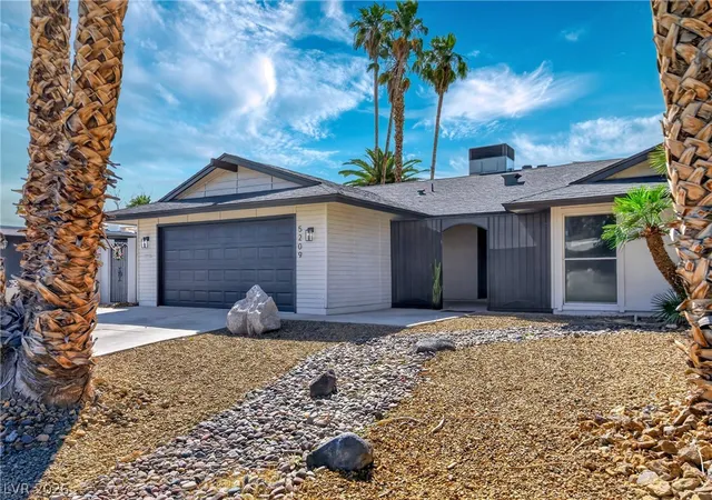 Photo 2 of Sale Pending at 5209 Champions Ave, Las Vegas, NV 89142 | MLS# 2762163 | Listing updated on 2026-09-01