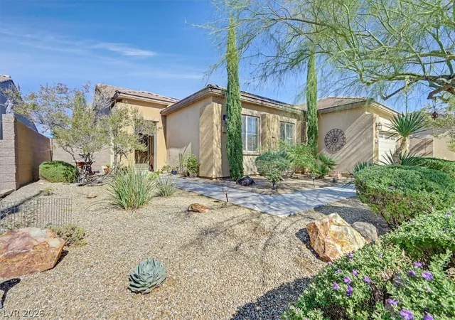 Homes for sale in Henderson, NV | 2470 Blair Castle St, Henderson, NV 89044 | MLS# 2761449