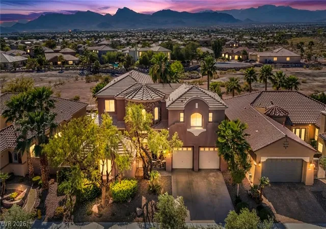 Photo 2 of Single family home for sale at 8525 Killians Greens Dr, Las Vegas, NV 89131 | MLS# 2762619 | Listing updated on 2026-08-26