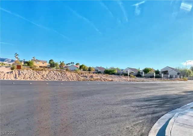 Land for sale at SW Cor Serene / Lindell, Las Vegas, NV 89139 | MLS# 2762643
