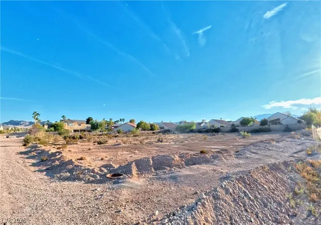 Photo 1 of Land for sale at SW Cor Serene / Lindell, Las Vegas, NV 89139 | MLS# 2762643 | Listing updated on 2026-10-02