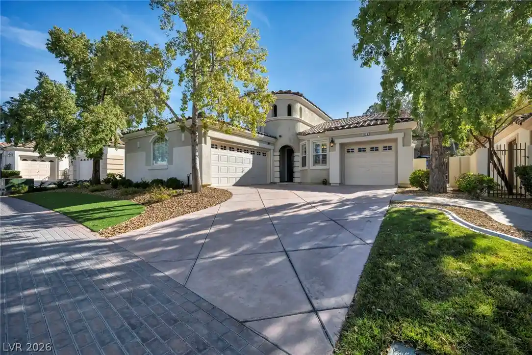 Photo 1 of Single family home for sale at 1128 Via Suzan, Henderson, NV 89052 | MLS# 2762600 | Listing updated on 2026-10-25