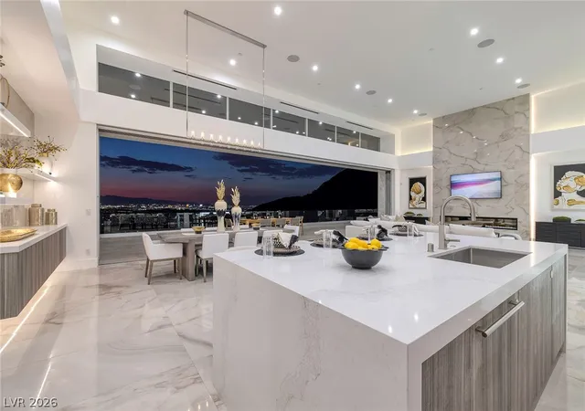 Photo 4 of Single family home for sale at 665 Overlook Rim Dr, Henderson, NV 89012 | MLS# 2762907 | Listing updated on 2026-07-28