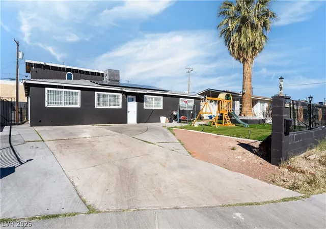 1st image of 1624 L St, Las Vegas, NV 89106 | MLS# 2763165