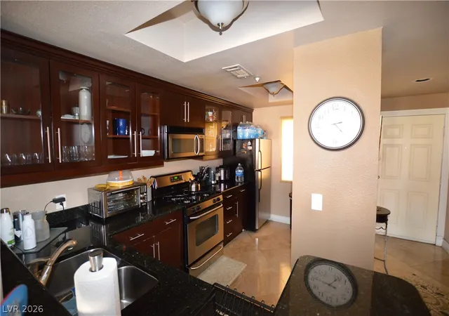 3rd image of 270 E Flamingo Rd, Las Vegas, NV 89169