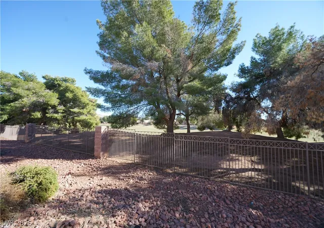 3rd image of 3400 Cabana Dr #1071, Las Vegas, NV 89122 | MLS# 2758369