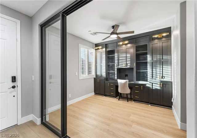 Photo 4 of Single family home for sale at 7136 Whitford St, Las Vegas, NV 89166 | MLS# 2761601 | Listing updated on 2026-04-07