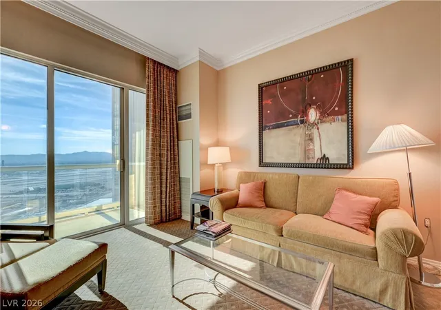Listing Photo 5 - Condo for sale in building located at 135 Harmon Ave, Las Vegas, NV 89109 - Unit #702