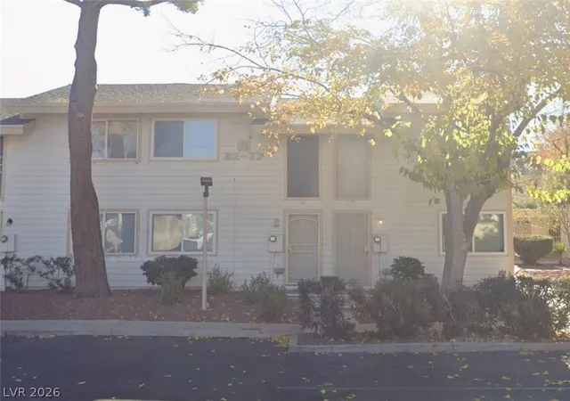 Homes for sale in Las Vegas, NV | 4770 Topaz St #72, Las Vegas, NV 89121 | MLS# 2763339