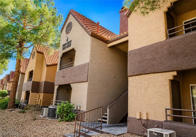 3rd image of 2200 S Fort Apache Rd #2032, Las Vegas, NV 89117 | MLS# 2757613