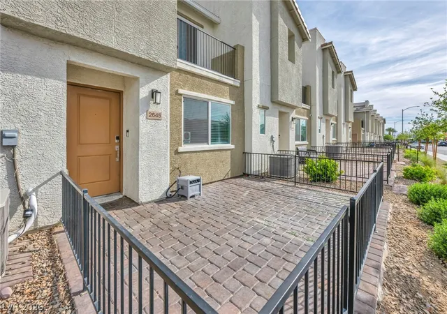 4th image of 2645 Wimbledon White Ct, North Las Vegas, NV 89086 | MLS# 2764665