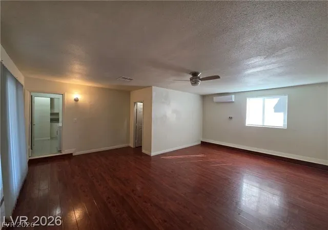 Photo 3 of Single family home for sale at 7184 Pleasant View Ave, Las Vegas, NV 89147 | MLS# 2764965 | Listing updated on 2026-05-03