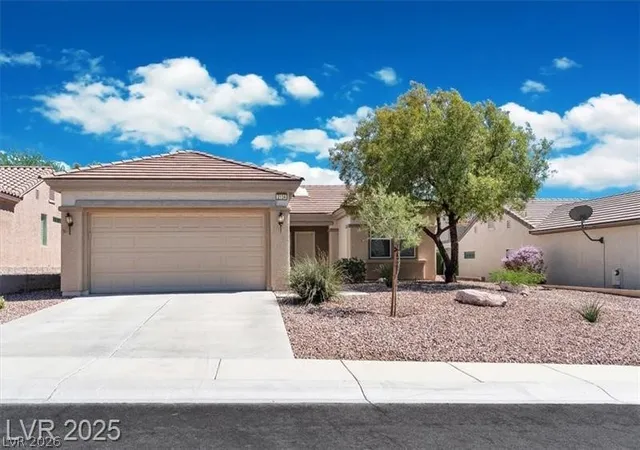 Homes for sale in Henderson, NV | 2134 Colvin Run Dr, Henderson, NV 89052 | MLS# 2764042
