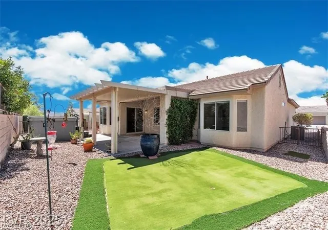 Homes for sale in Henderson, NV | 2134 Colvin Run Dr, Henderson, NV 89052 | MLS# 2764042