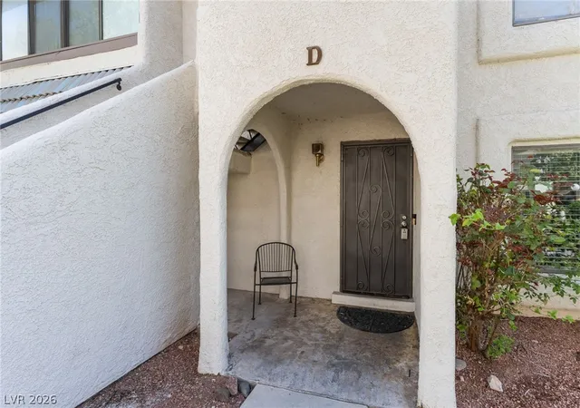 Photo 3 of Condo for sale at 1404 Santa Margarita St #D, Las Vegas, NV 89146 | MLS# 2765175 | Listing updated on 2026-08-22