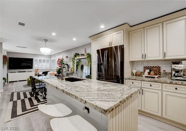 3rd image of 4425 Woodpine Dr #105, Las Vegas, NV 89119 | MLS# 2765401