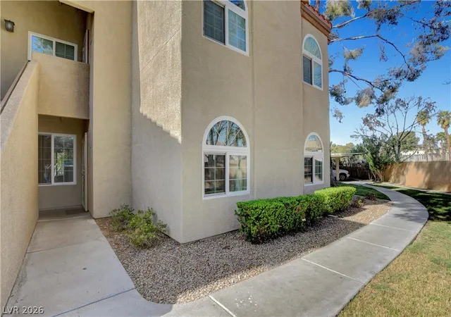 2nd image of 3145 E Flamingo Rd #1124, Las Vegas, NV 89121 | MLS# 2765978