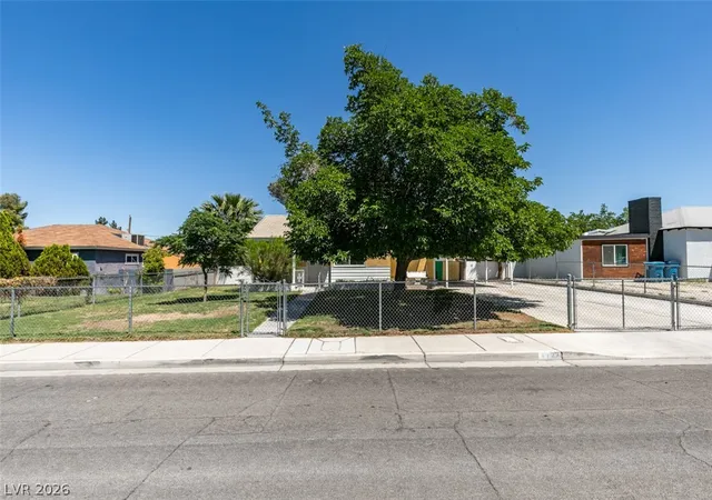 2nd image of 1127 Melville Dr, Las Vegas, NV 89102 | MLS# 2766064